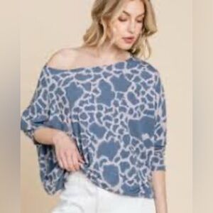 EMERALD COLLECTION Animal Printed Blouse. SZ L. NWT